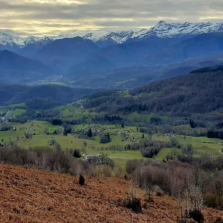 La Grange D'ardichen Vue Sur Les Montagnes Hébergement de vacances Soulan (Hautes-Pyrenees)