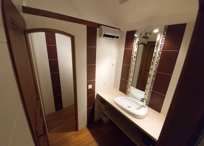 La Grange D'ardichen Vue Sur Les Montagnes * Soulan (Hautes-Pyrenees)