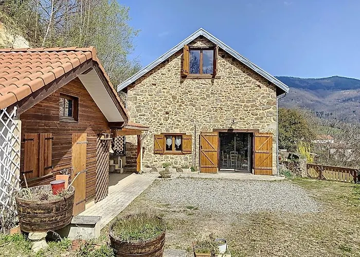 Tatil Evi La Grange D'ardichen Vue Sur Les Montagnes *